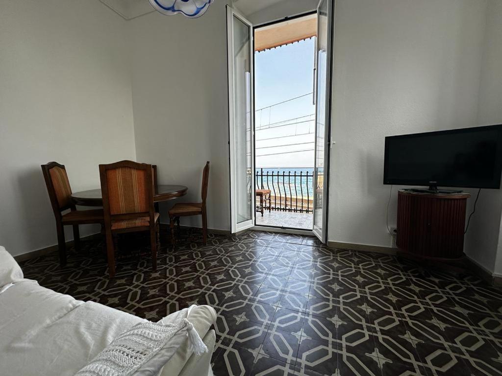 La Via Sul Mare * Bordighera